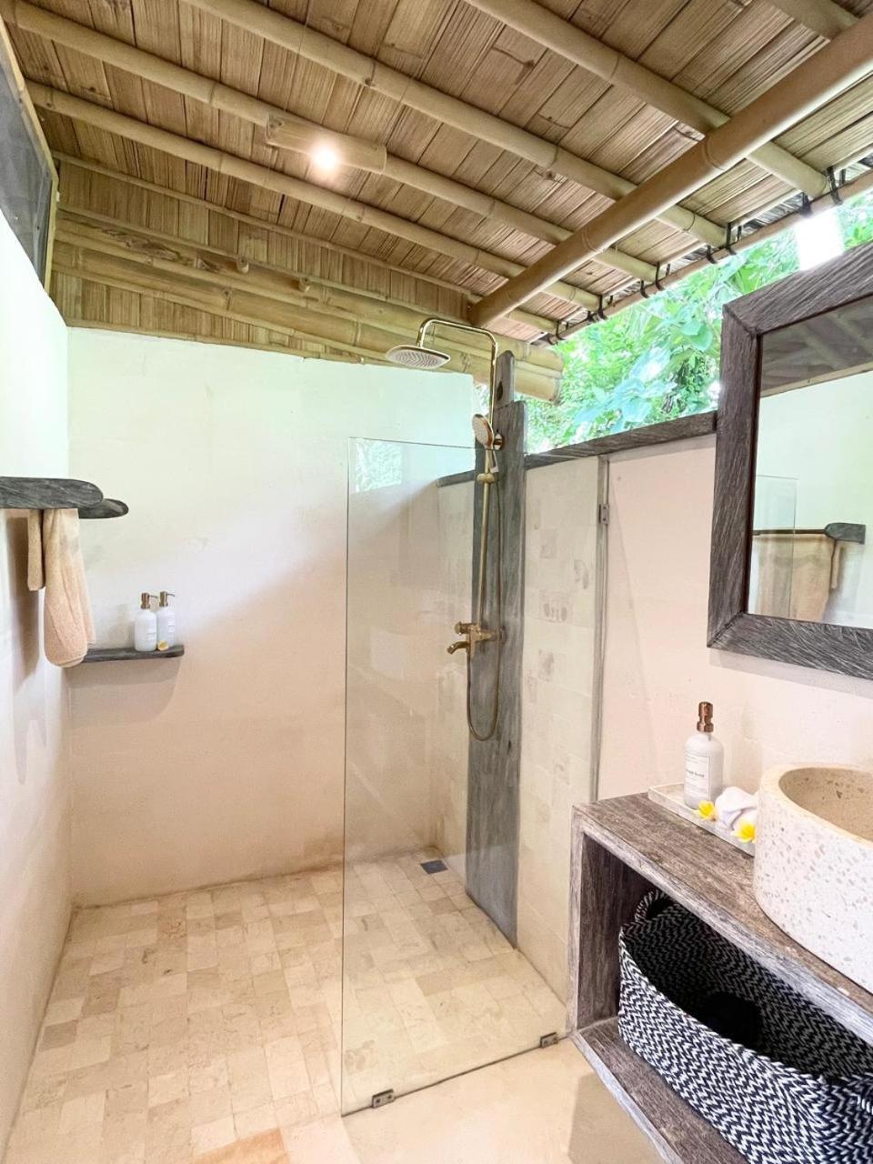 Nusava Boutique Hotel Sakti Екстер'єр фото